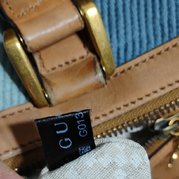 SALE! Auth Gucci Blue & White Striped Leather Trim Travel/Duffle Bag W Strap - Picture 13 of 16